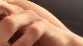 Hung dude uses spun twinks throat - 13 image