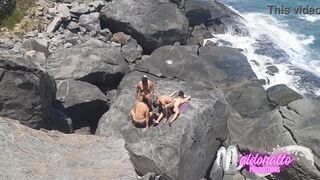 Amateurs having sex on a public beach. Outdoor gay sex in Rio de Janeiro Brazil. - 7 image