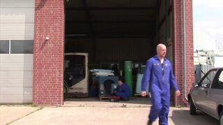 Amateur Outdoor Fucker in Raw Fetish Fun - 3 image