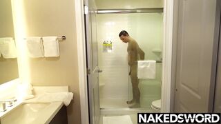 Muscular Masseur Dalton Riley dominates and fucks Masyn Thorne's raw hole