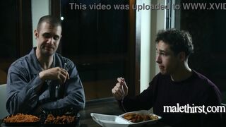 Kyler Drayke seduces a hung hunk with a hot story & a hot face