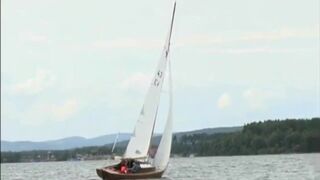 Two Latino amateurs get naughty in secret car park and share a hot load