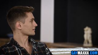 Hot roommate gets bareback fucked by Evan Jordie & Ty Santana in shower with Jacob King