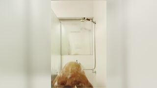 Asafe Santtos gets her big butt plug bareback in the shower with hot cumshot