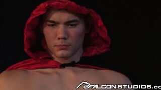 Devin Franco & Nic Sahara team up for a wild bareback orgy with hung muscle studs