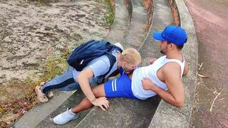 Watch SocyalSemCamisa & PerseuTeuSemDev go wild with raw ass-to-mouth action in the ruins of the trails