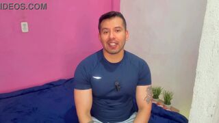 Hot brother-in-law's ass impregnated by well-endowed guy in pool without protection