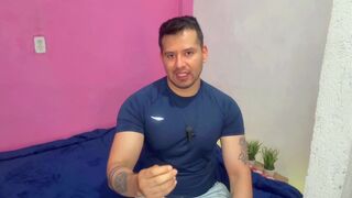 Hot brother-in-law's ass impregnated by well-endowed guy in pool without protection