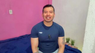 Hot brother-in-law's ass impregnated by well-endowed guy in pool without protection