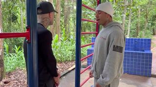 Euerickdiaz & Maloka get naked after intense workout and pound a trainer's big cock in public