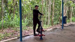 Euerickdiaz & Maloka get naked after intense workout and pound a trainer's big cock in public