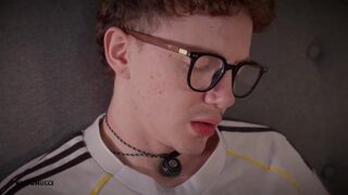 Twinklustful & Nicolas Mucci take turns deep in their ass & bareback lick each other's sweet mouths