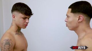 Cassio's POV bareback anal skills will make you drool as Novinho Gg devours his tight ass