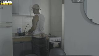 Watch Aquele Ton & Ares X train a muscular dude to take it in the ass and milk him dry - 6 image