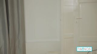 Owen K's raw ass pounding leaves Andrew I begging for more! - 5 image