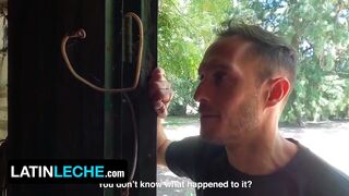 Watch Crixxx Nie & Nico Ruiz get down and dirty in a raw roadside fuckfest - 4 image