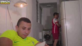 Bielzinho and O Paraense dominate muscular guy with perfect ass in public