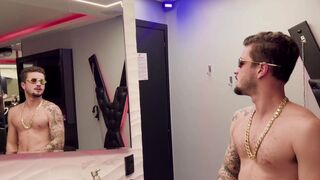Watch Euerickdiaz, Bob Willian & Rico Marlon devour a chubby dude's fat ass in raw bareback action! - 1 image