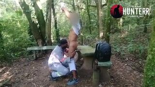 Watch The Hunter Black, a palmeiras fan, give his huge ass to a skinny guy in public forest - 12 image