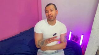 Prof. U.S. Eng. aborts Abierto & fucks his student's bareback with his student's help - 5 image