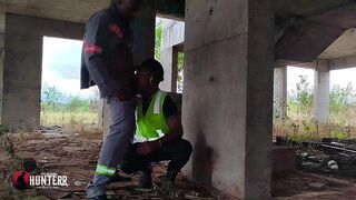 Watch Dropboyfloripabrasil & The Hunter bareback in public, pissing in POV - 13 image