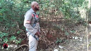 Watch Dropboyfloripabrasil & The Hunter bareback in public, pissing in POV - 14 image