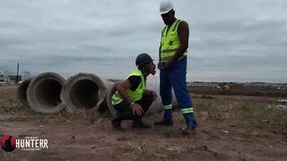 Watch Dropboyfloripabrasil & The Hunter bareback in public, pissing in POV - 3 image