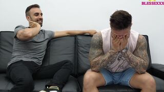 John Brachalli loses bet and agrees to suck his man's big cock while he plays - 5 image