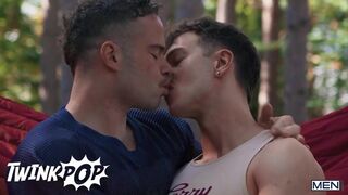 Marcus Mcneill's hot friend, Finn August, gets drenched in rain while getting rammed raw - 3 image