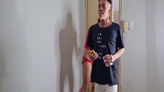 The pharmacy delivery man with 24cm came to bring me a viagra and ended up fucking me - 3 image