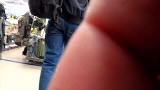 I saw a guy playing with a vibrator and fucked him in the car - 6 image