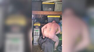 Secret fuck in my shed - 2 image