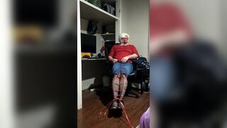 Daisy tied up and cumming - 12 image