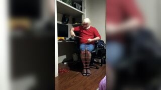 Daisy tied up and cumming