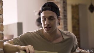 ACE QUINN FUCKS THE DELIVERY BOY! - 2 image