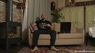 KB  - Casting Couch - 1 image